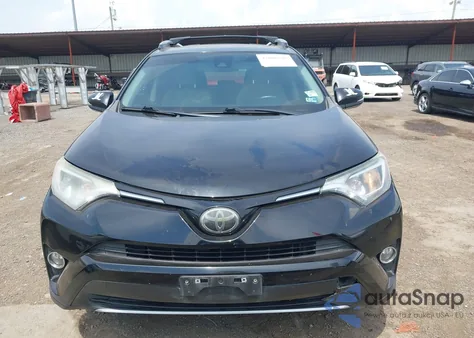 2017 Toyota Rav4 Xle z USA, uszkodzony, nr VIN 2T3WFREV7HW387493